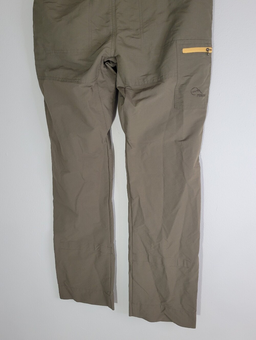 ROSCOE Men's SIZE 14 Olive Outdoor Pants with Yellow Accents - Picture 6 of 9